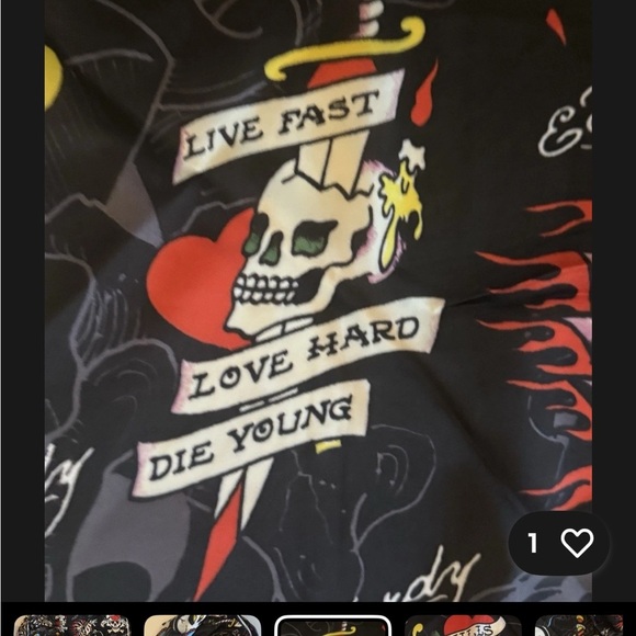 🆕Ed Hardy Born Free Multi-purpose Scarf in
"Love Kills Slowly Prints 43X43🆕 - Picture 3 of 10